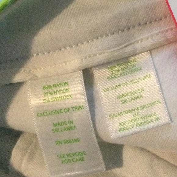 Lilly Pulitzer Jayne Knit Short in What A Lovely Place - Picture 6 of 6